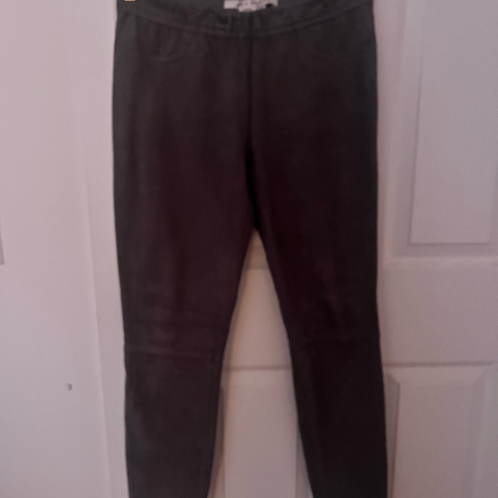 Max Studio Women’s  Charcoal Ultra Suede Pant, very soft and comfortable